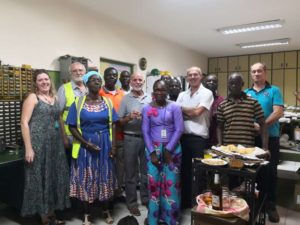 Jean Jacques avec une partie de l'équipe SIECMI Abidjan
